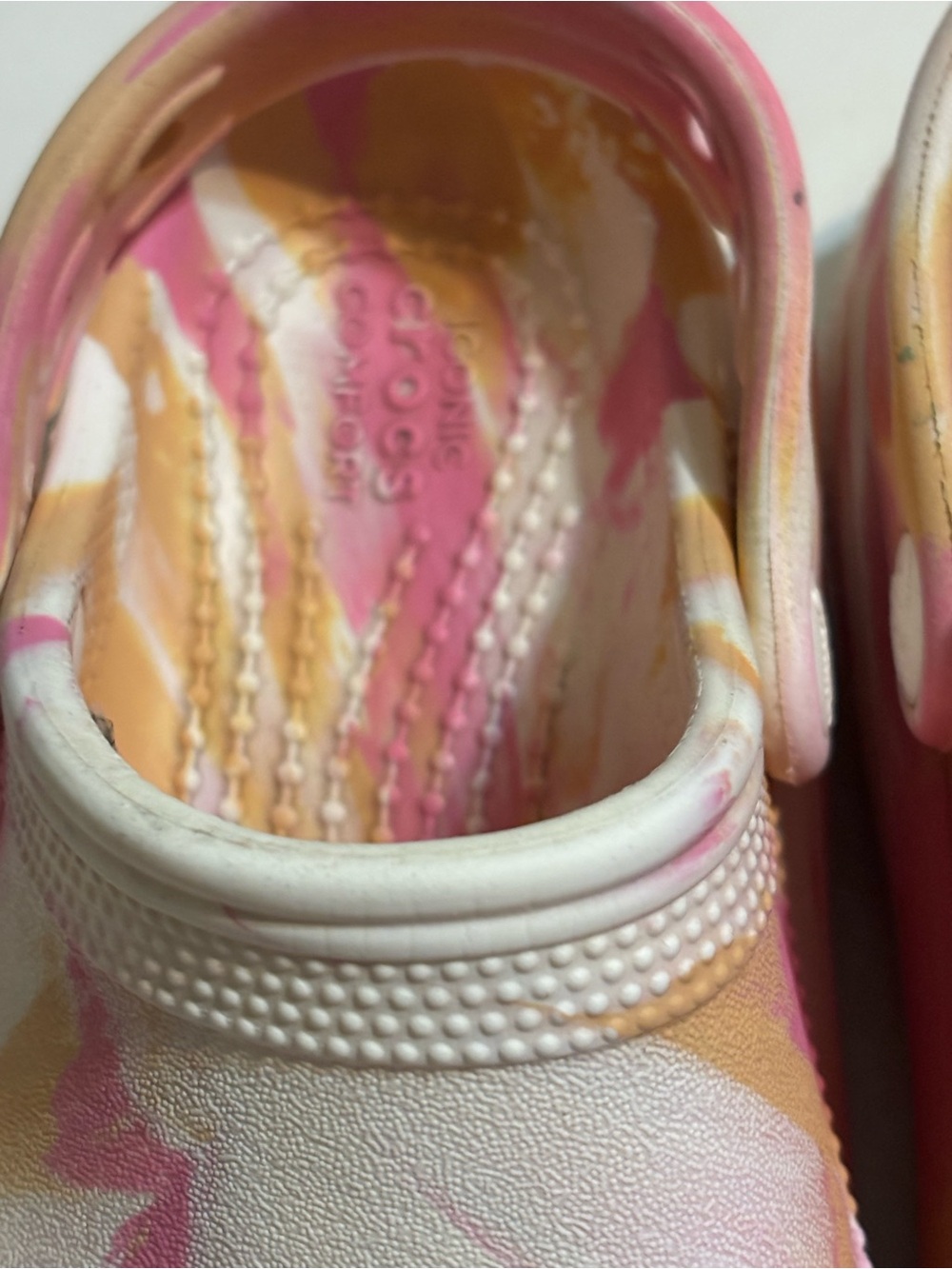CROCS Kids' Pink, Peach & White Tie-Dye Clog - Picture 4 of 9